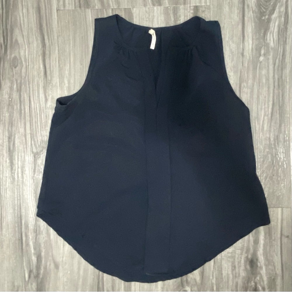 Truth NYC Navy Blue Sleeveless V-Neck Blouse